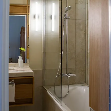 Central-hotel Kaiserhof מלון הנובר