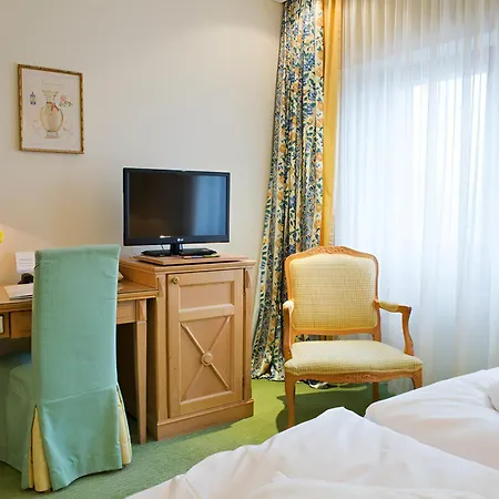 Central-hotel Kaiserhof Hotel