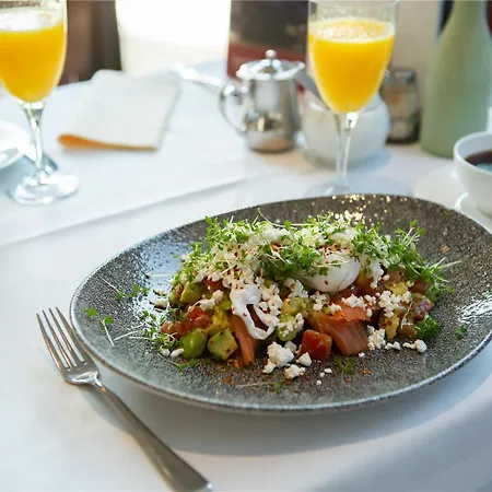 Central-hotel Kaiserhof Hotel 4*