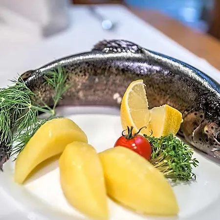 Hotel Central-hotel Kaiserhof 4*