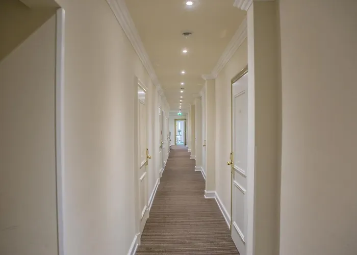 Hotel Central-hotel Kaiserhof 4*