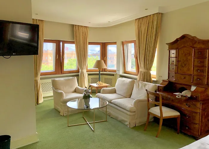 Central-hotel Kaiserhof Hotel 4*