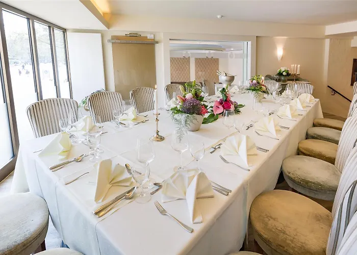 Central-hotel Kaiserhof 4*