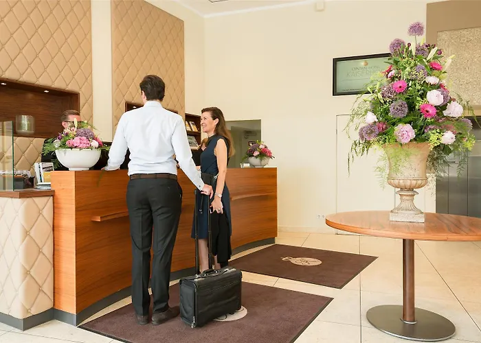 Central-hotel Kaiserhof 4*