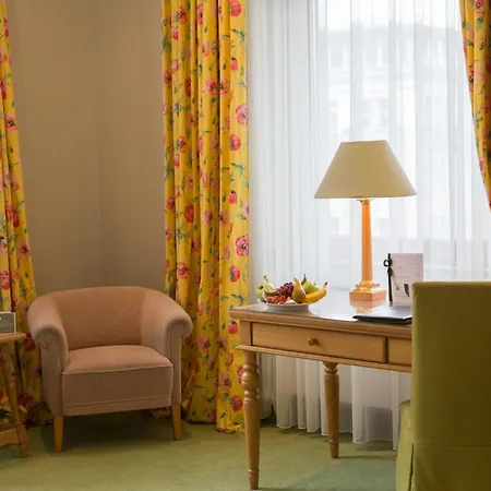 מלון Central-hotel Kaiserhof