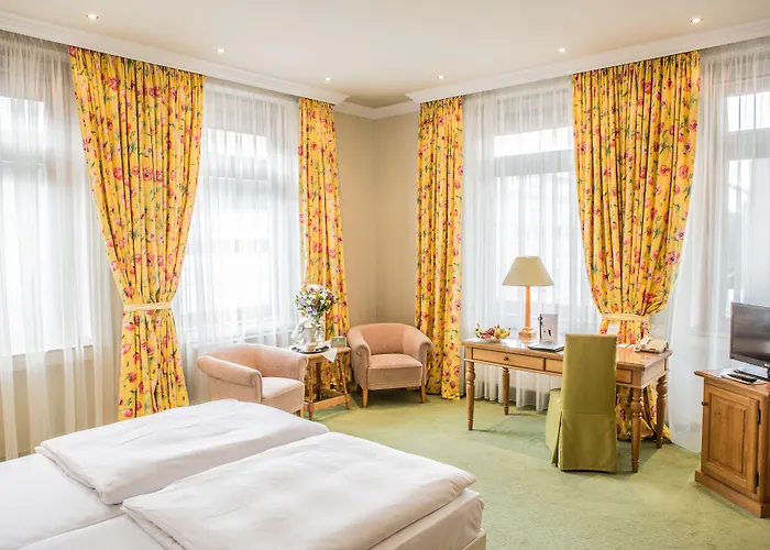 Central-hotel Kaiserhof 4*